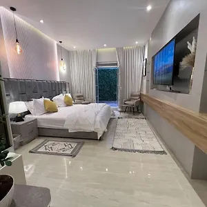 https://riyadh-almajidiya-studio.hotelsriyadh.net